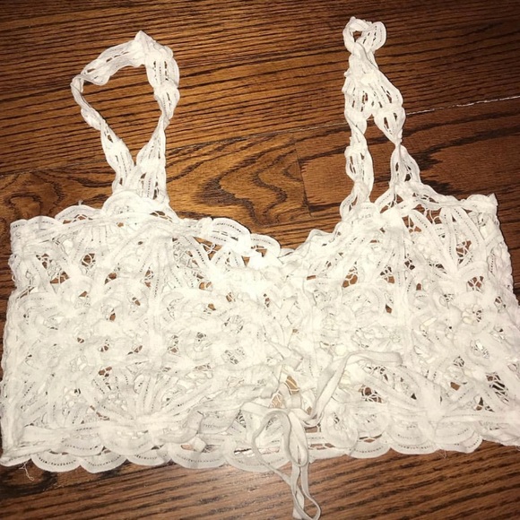 Large Lace Cropped Festival Top - Picture 1 of 1